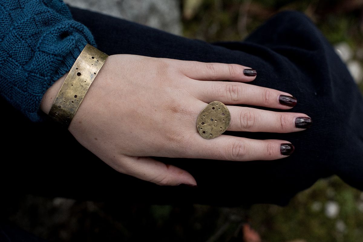 LARGE BRASS ERODED PEBBLE RING2