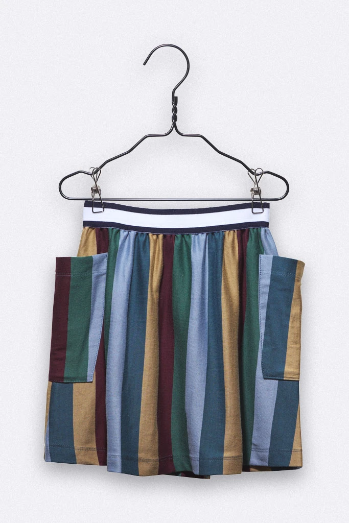 Lena skirt in wide multicoloured stripes with big pockets3