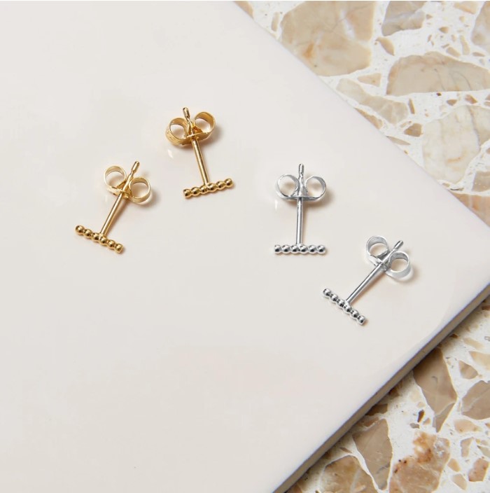 Mini Sphere Bar Stud Earrings - Silver02