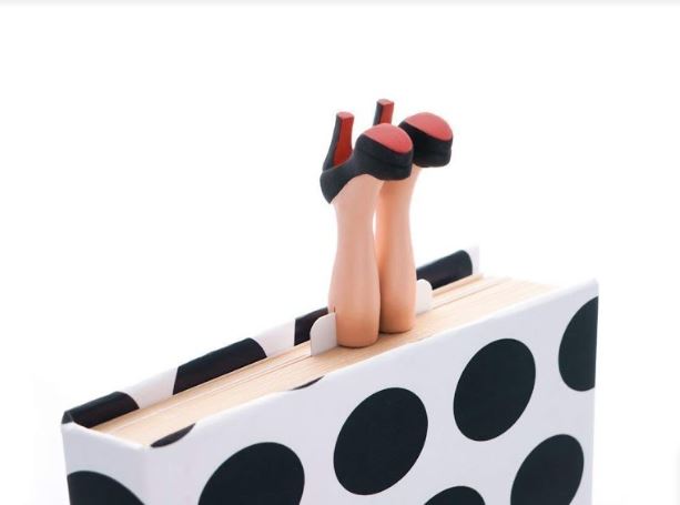 Fashion shoes Bookmark1