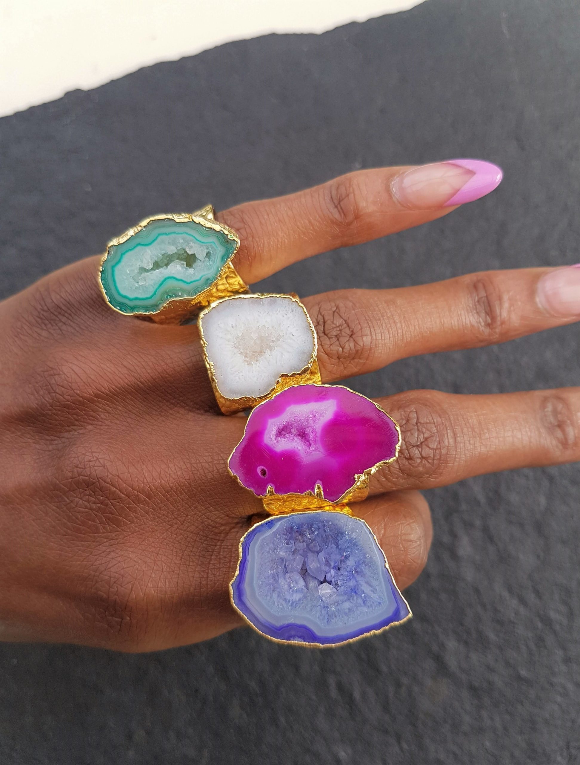 YAA YAA LONDON NEW MEGA AGATE DRUZY RING (1)