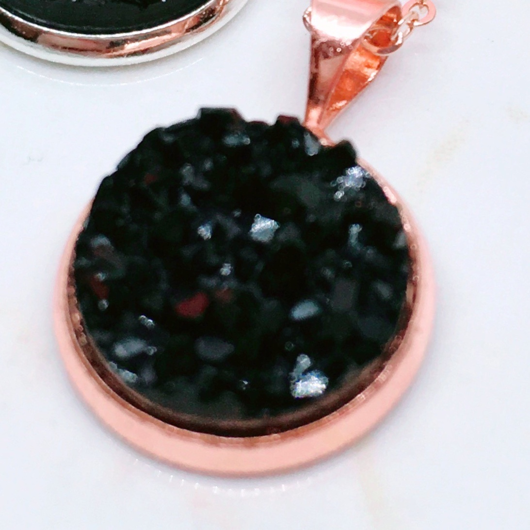 Processed with MOLDIV