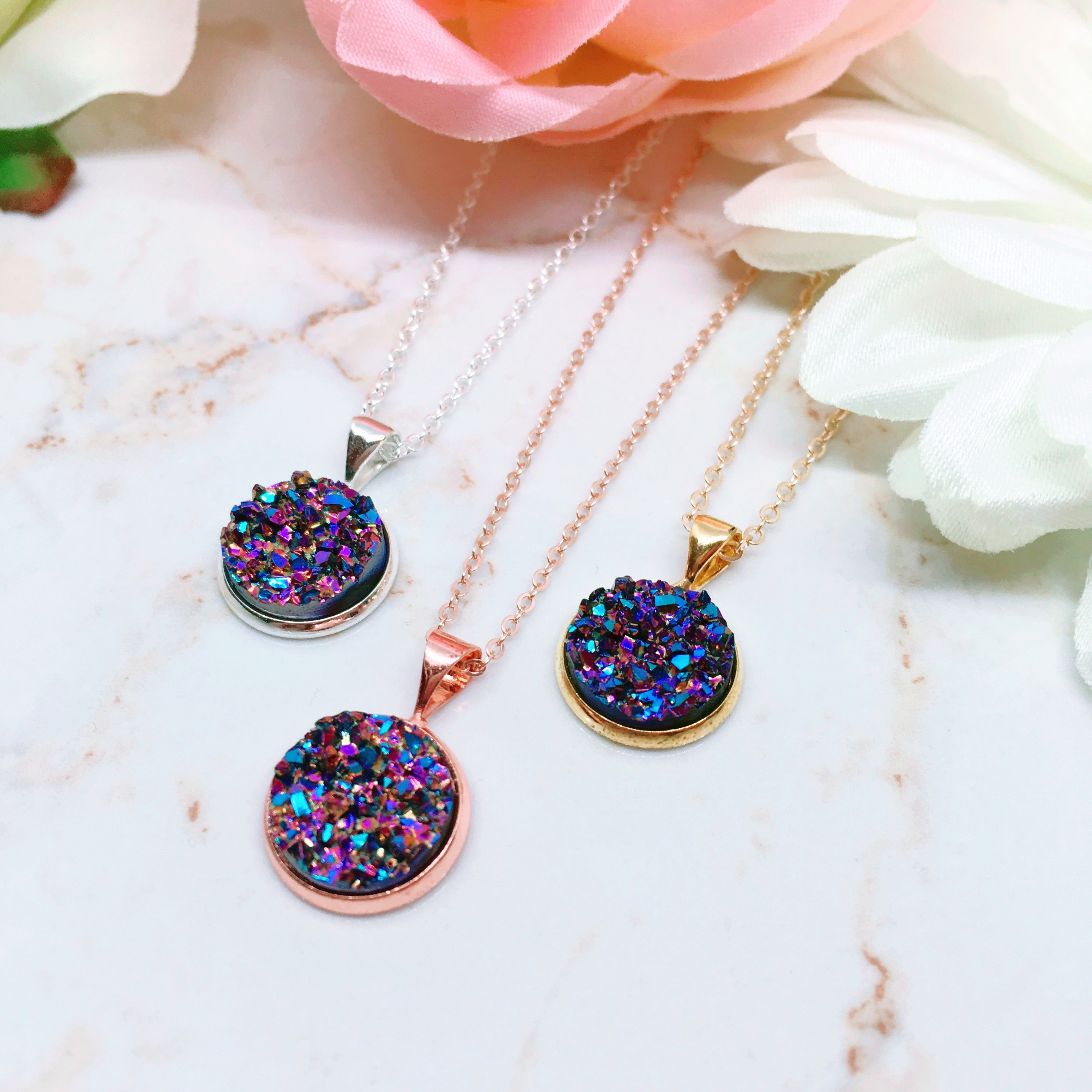 Processed with MOLDIV