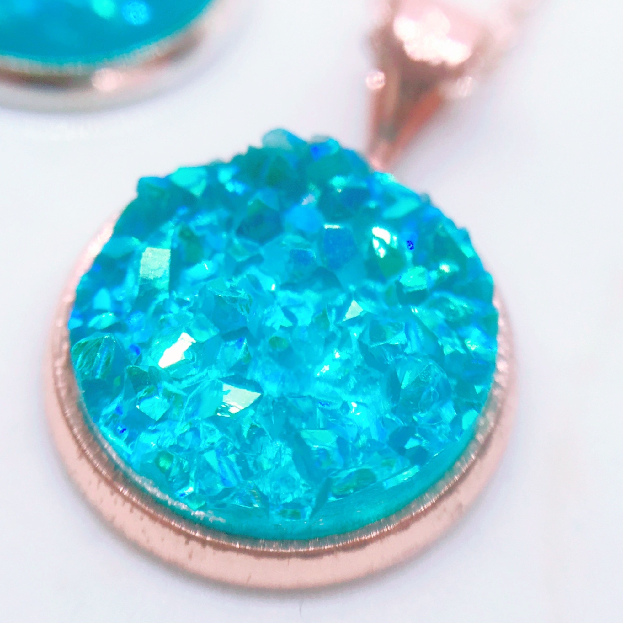 Processed with MOLDIV