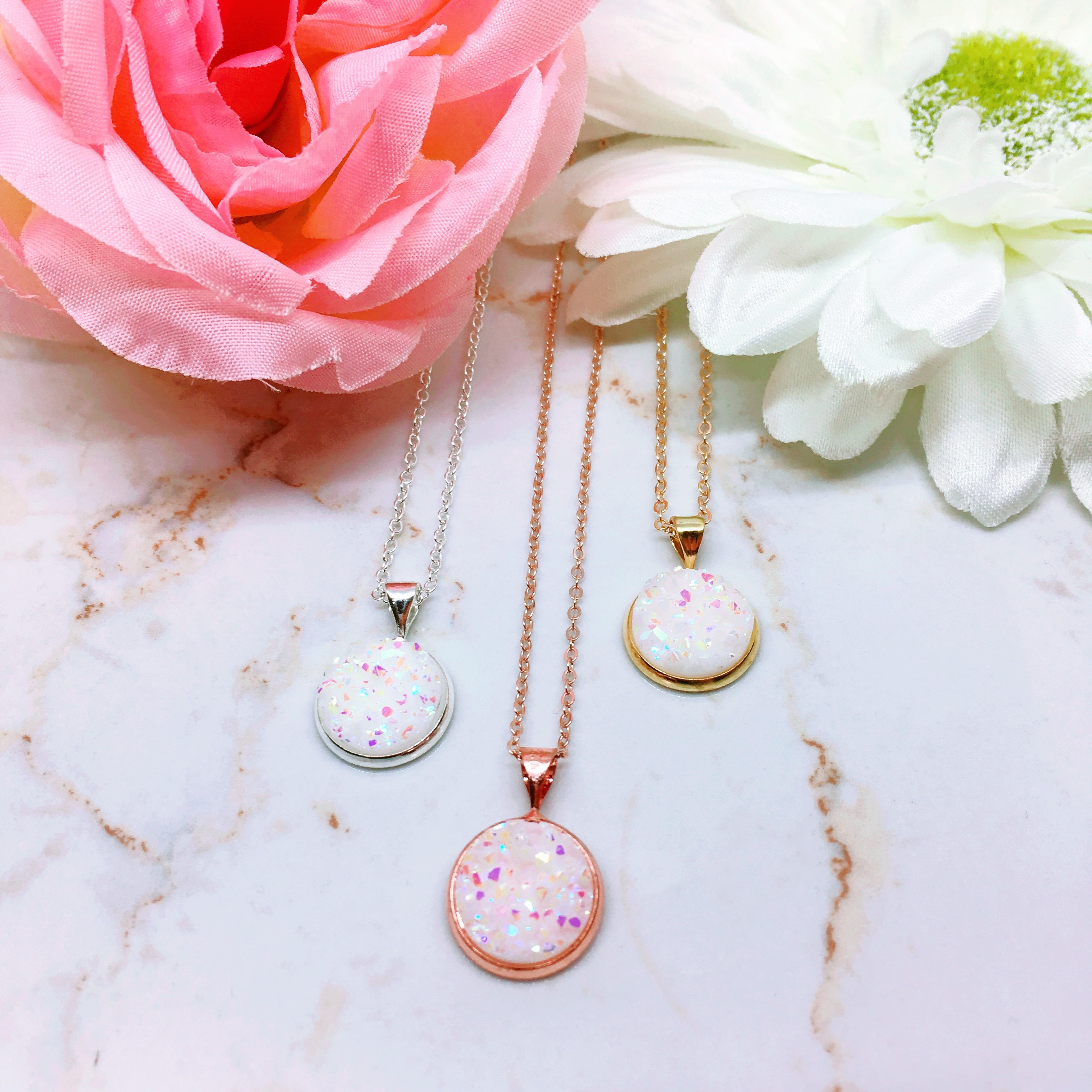 Processed with MOLDIV