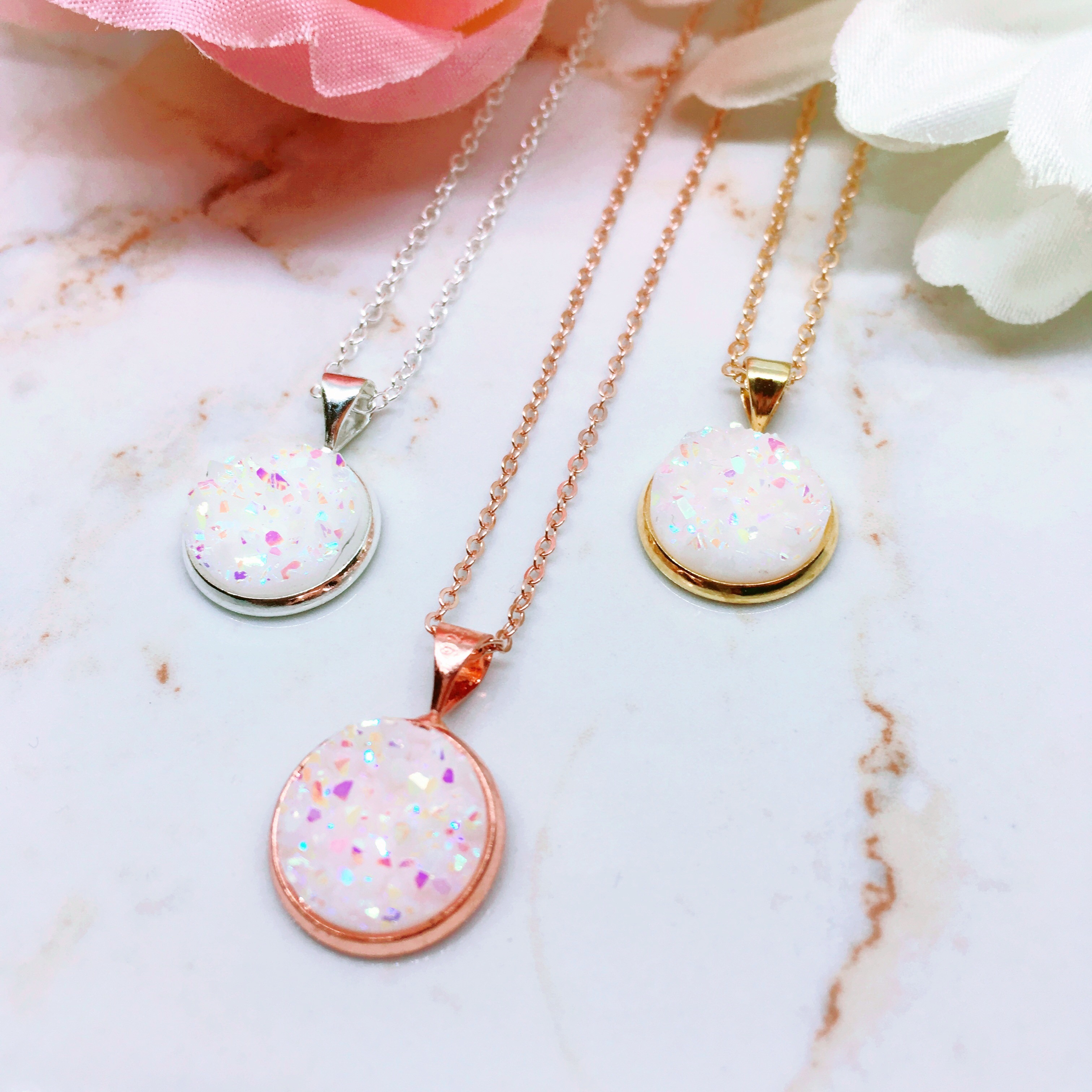 Processed with MOLDIV