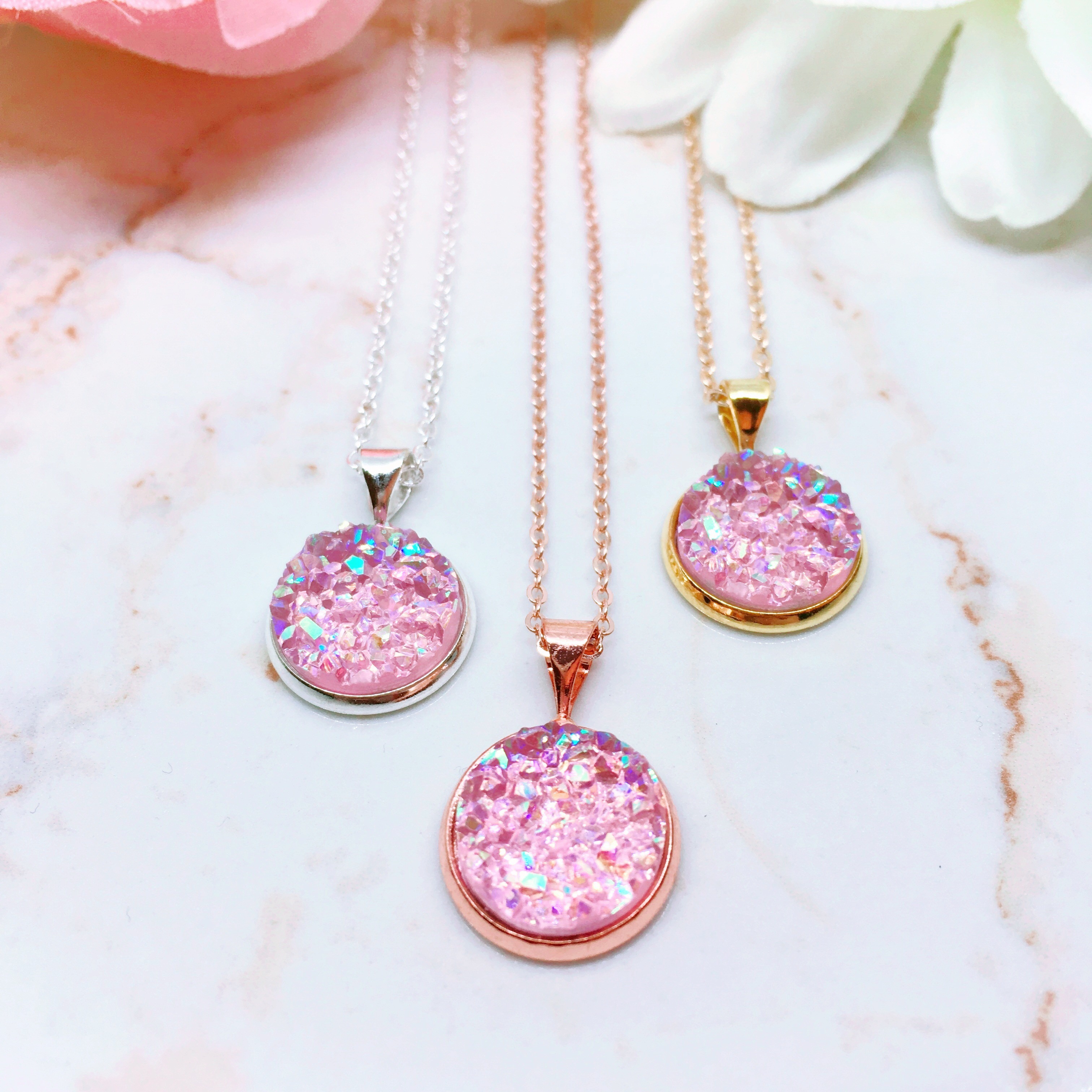 Processed with MOLDIV