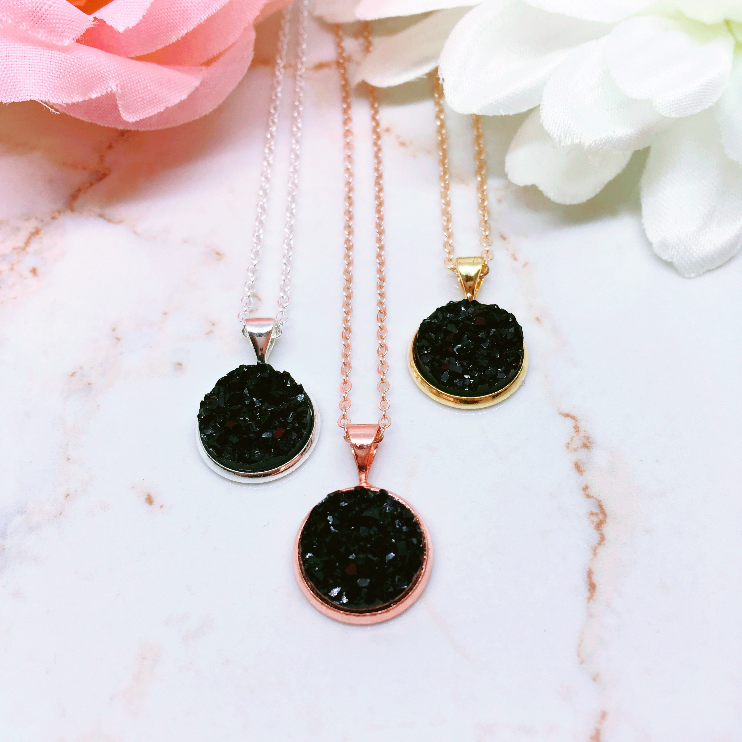 Processed with MOLDIV