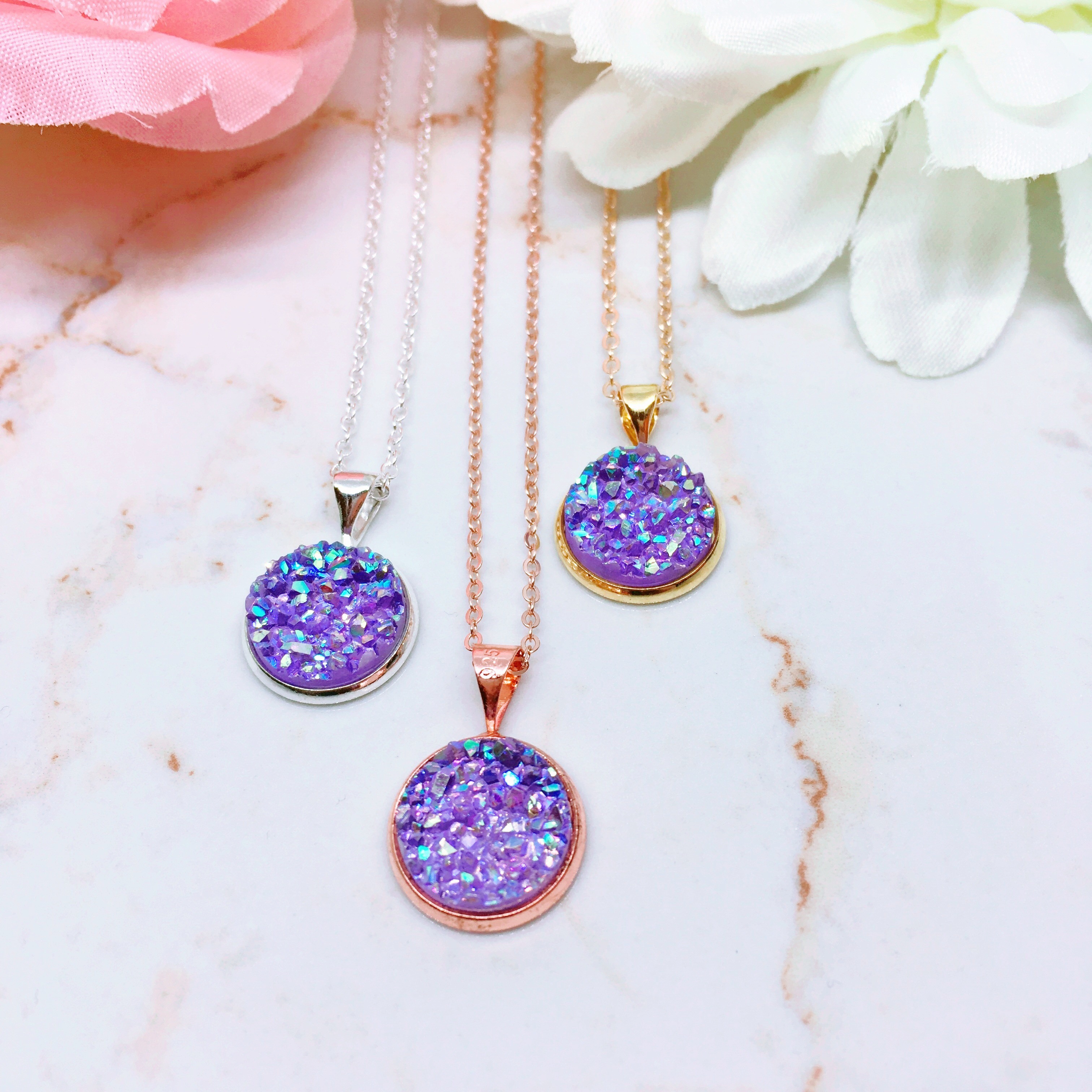 Processed with MOLDIV