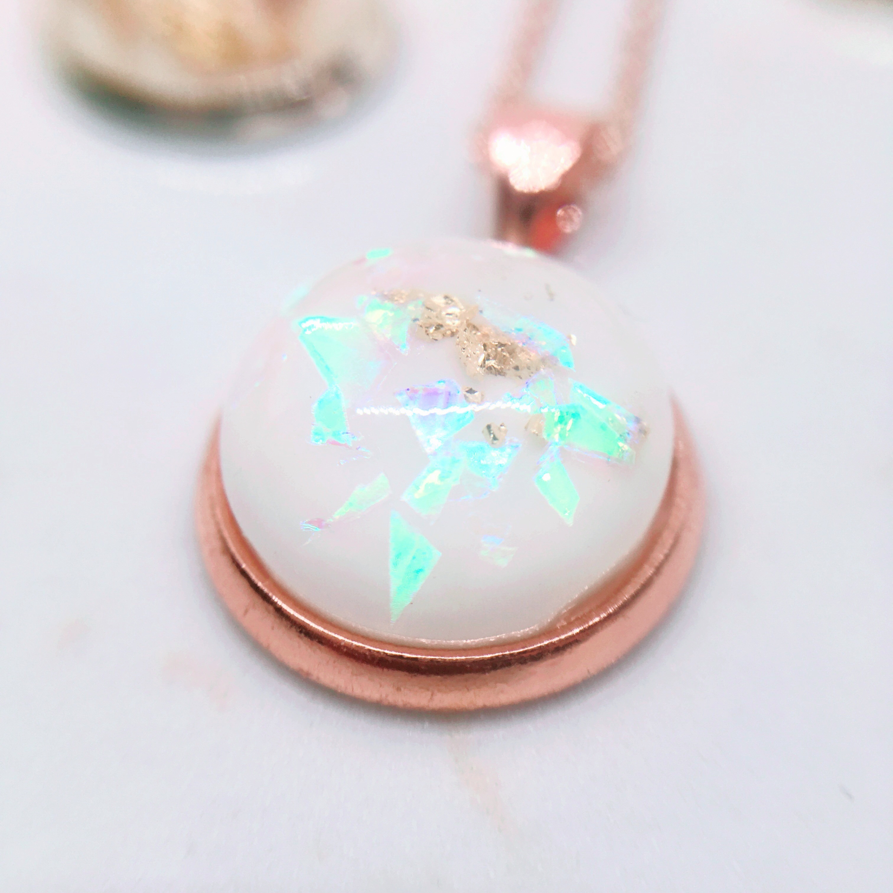 Processed with MOLDIV