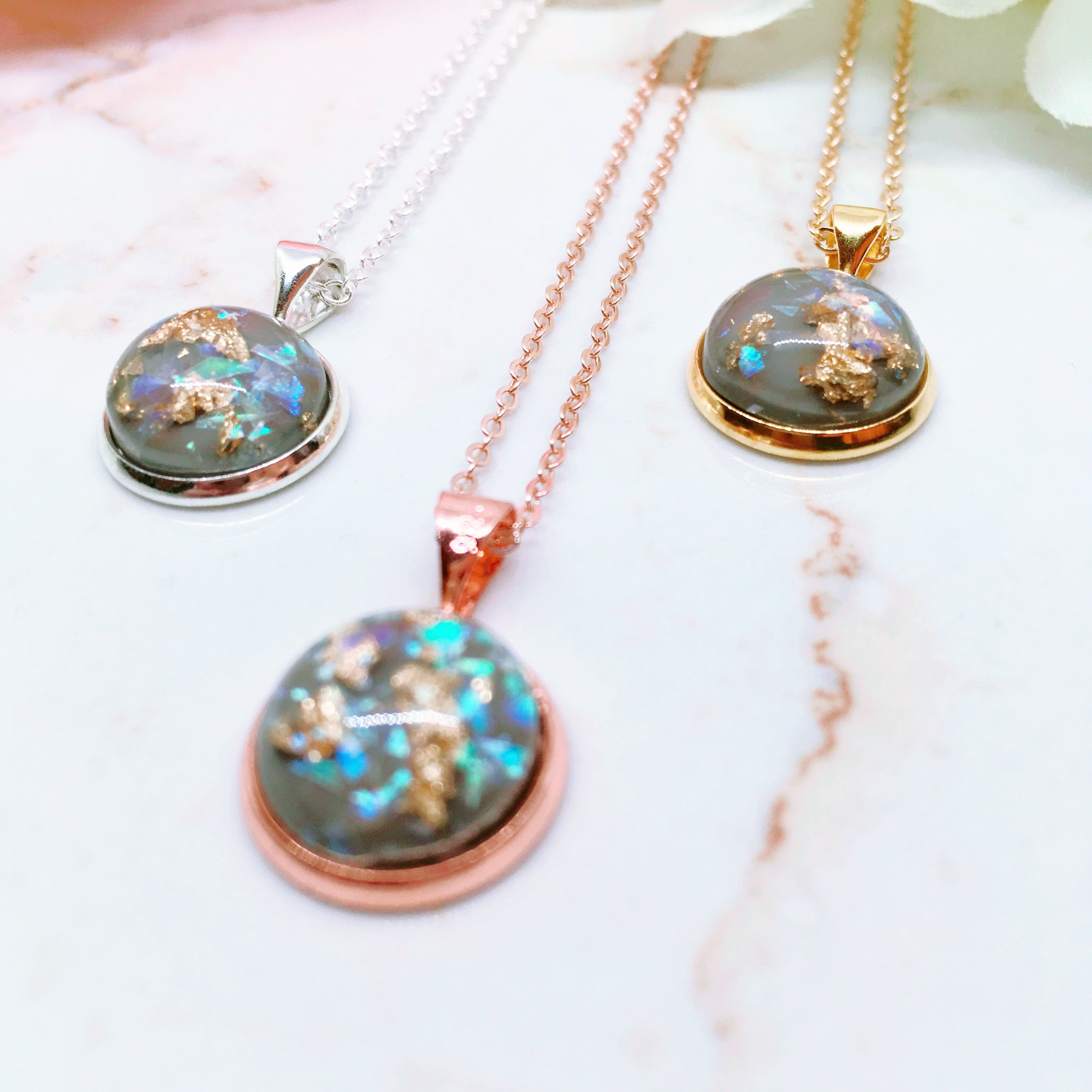 Processed with MOLDIV