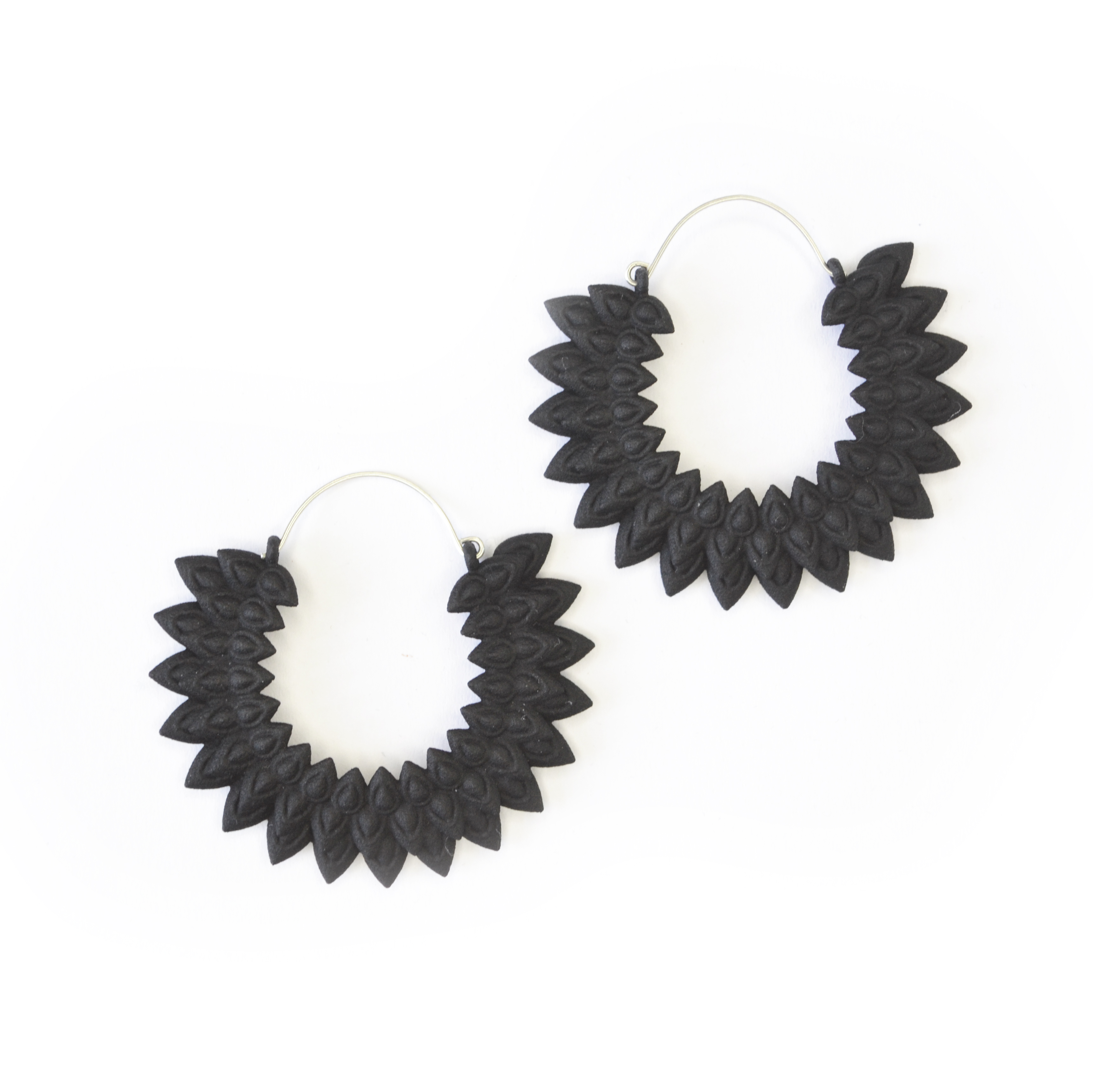Dahlia black earr front