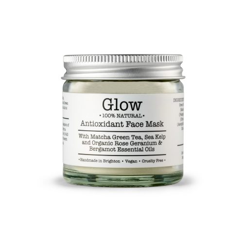 Glow brightening face mask with matcha green tea and green clay. Organic, vegan, cruelty free, 100% natural, antioxidant.