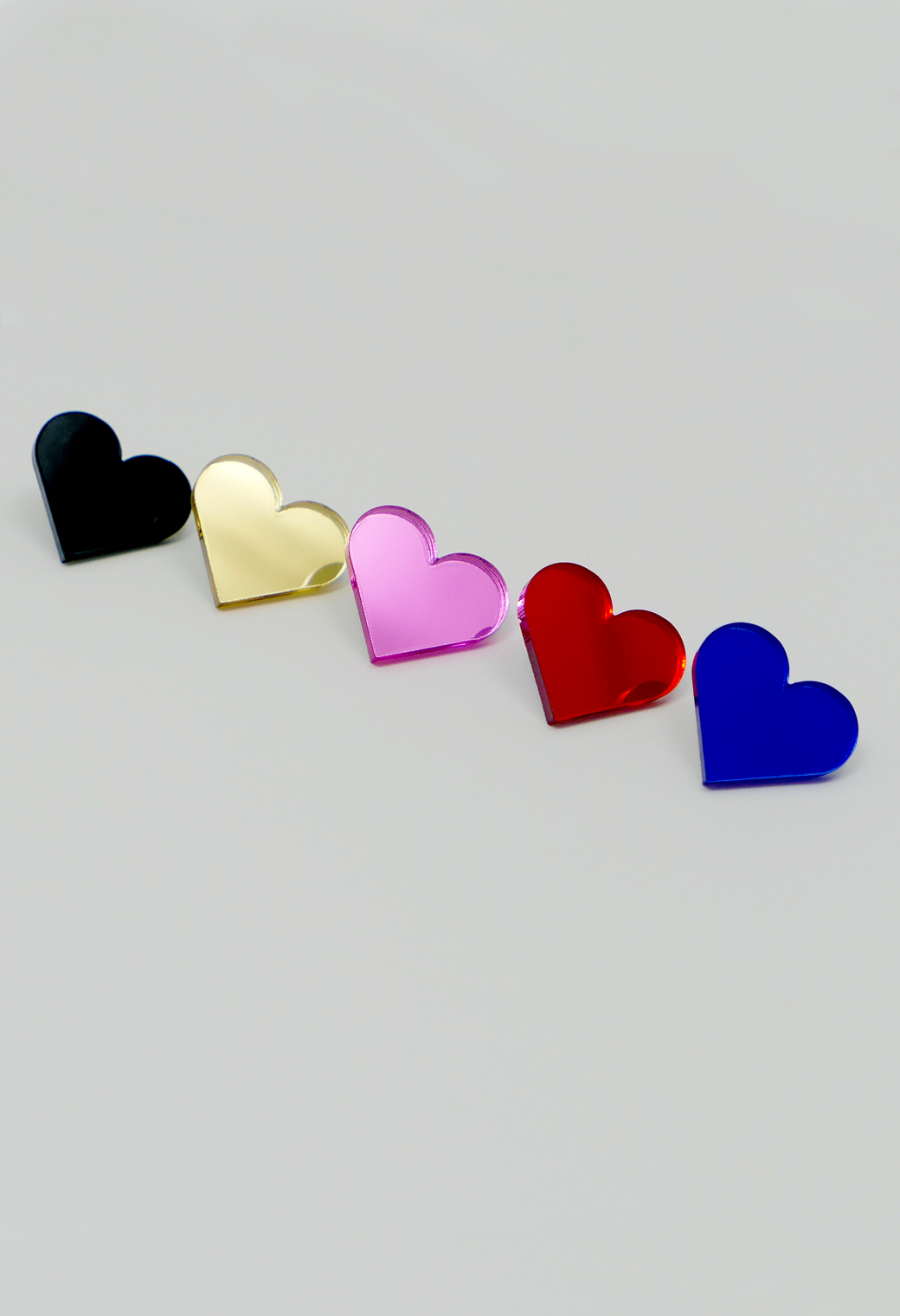 Hartjes-broches-bij-elkaar2