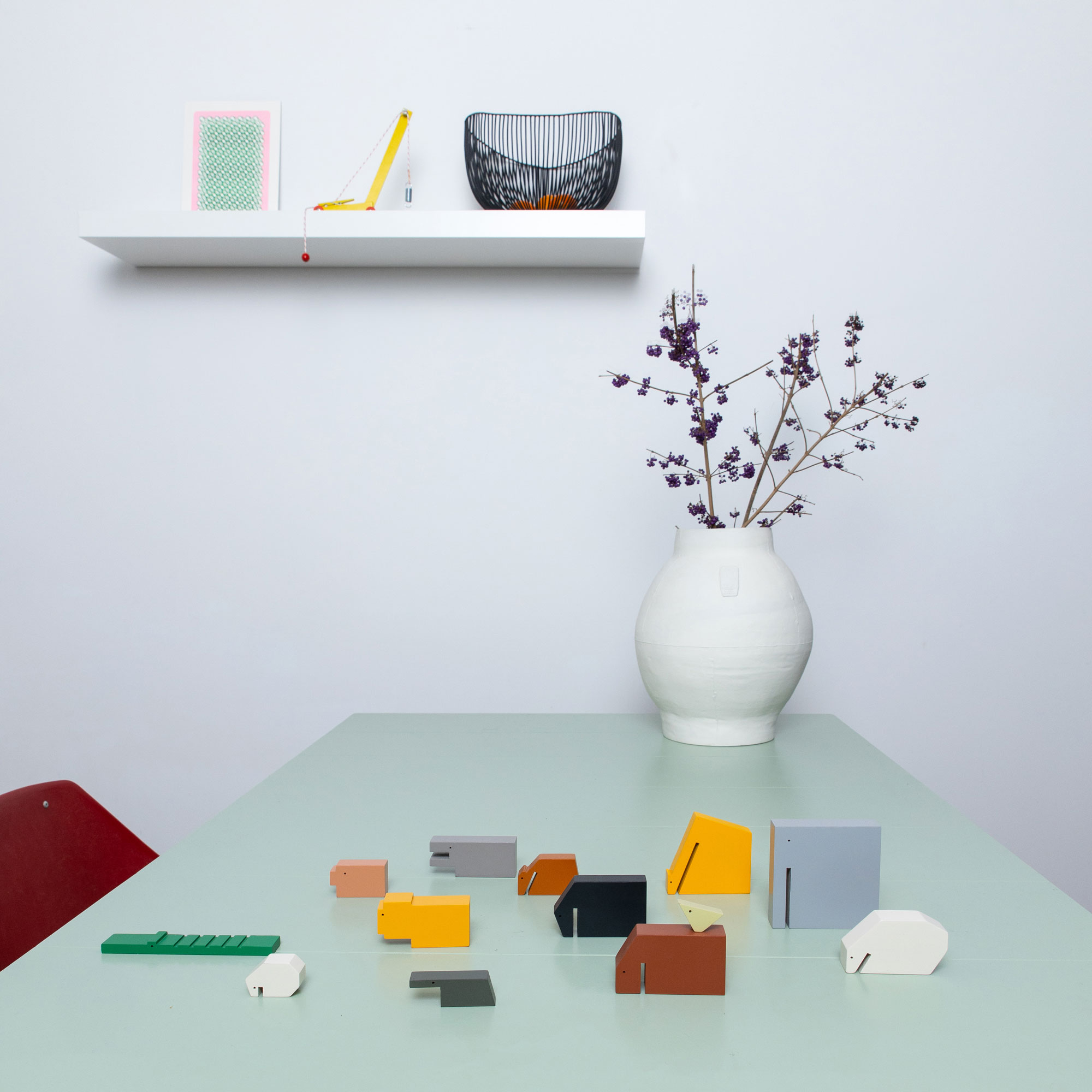 Ikonic-Toys-Wooden-Animals-Color-8012-sq wooden animals design toy