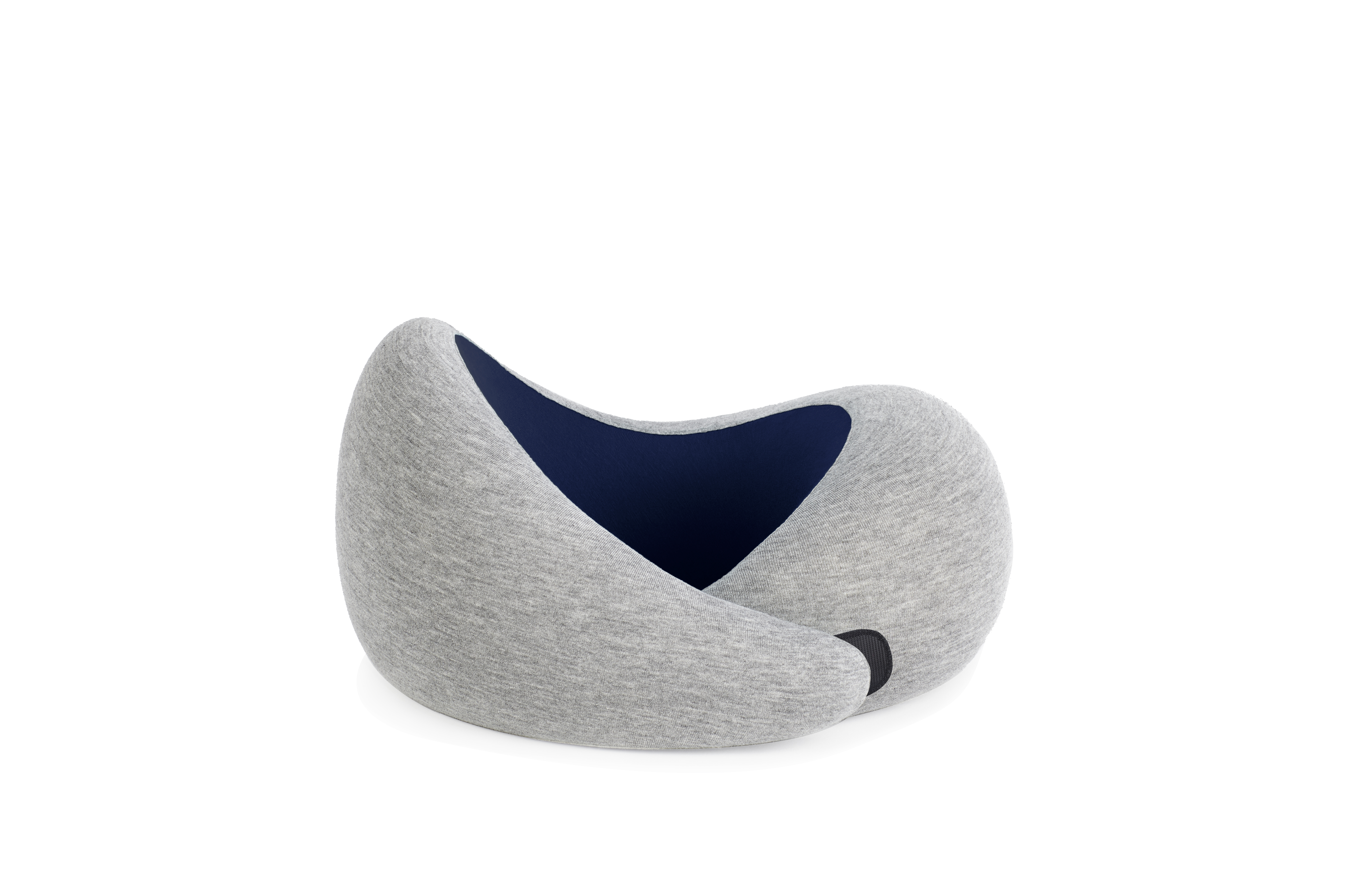 ostrichpillow-go_studiobanana_16_deepblue_front-upper-velcro (1)