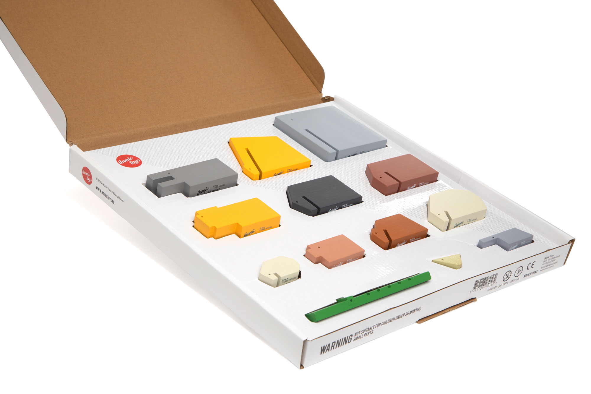 wooden-animals-box-color-open