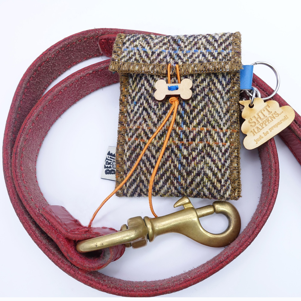 3-SH-hamish-red-lead-square-for-web