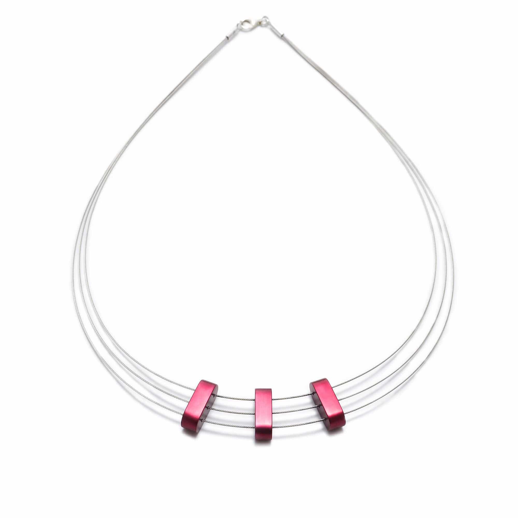 A7N2 Mezzoforte Trio necklace wp €64 rrp €160