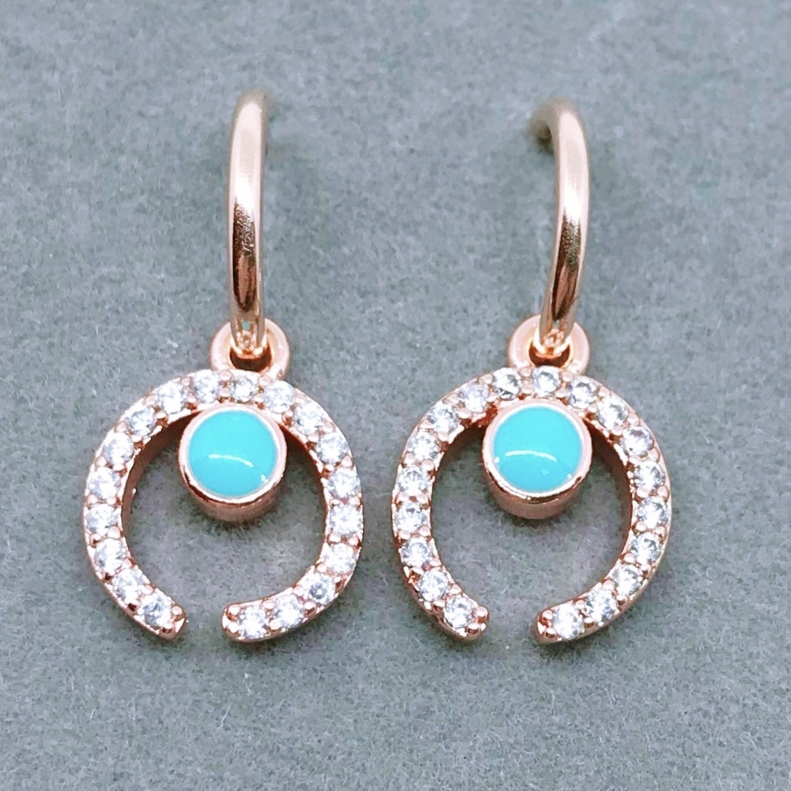 Processed with MOLDIV