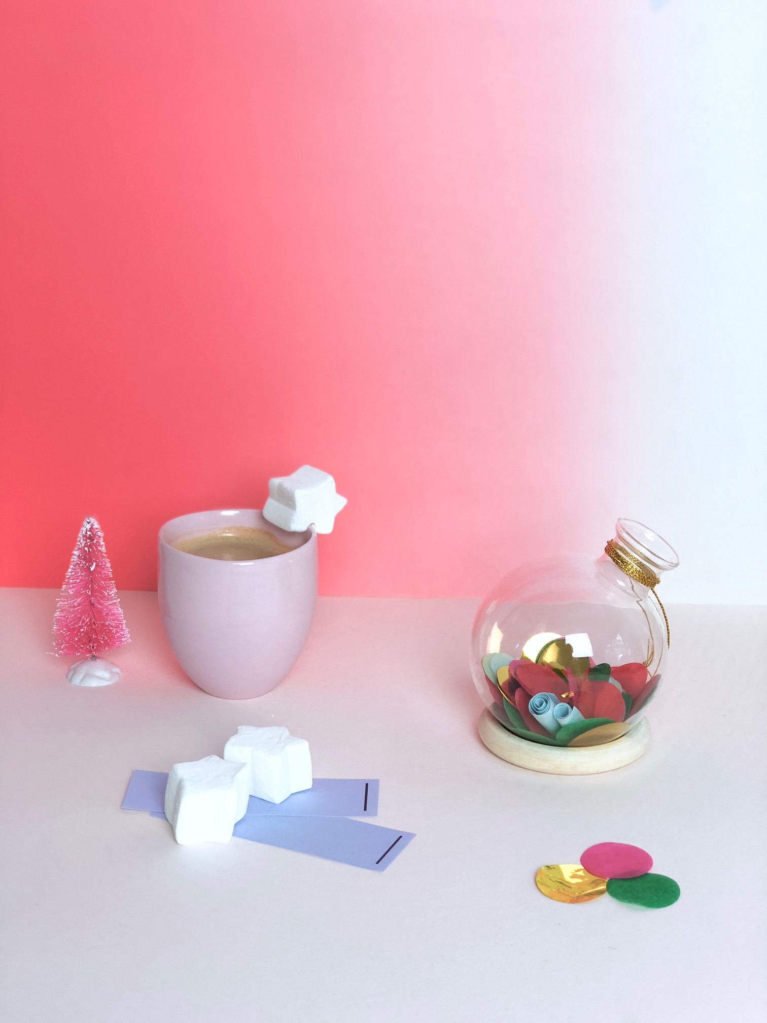 TIMECAPSULE ORNAMENT - MAKE HISTORY - By LiveLoudGirl 01