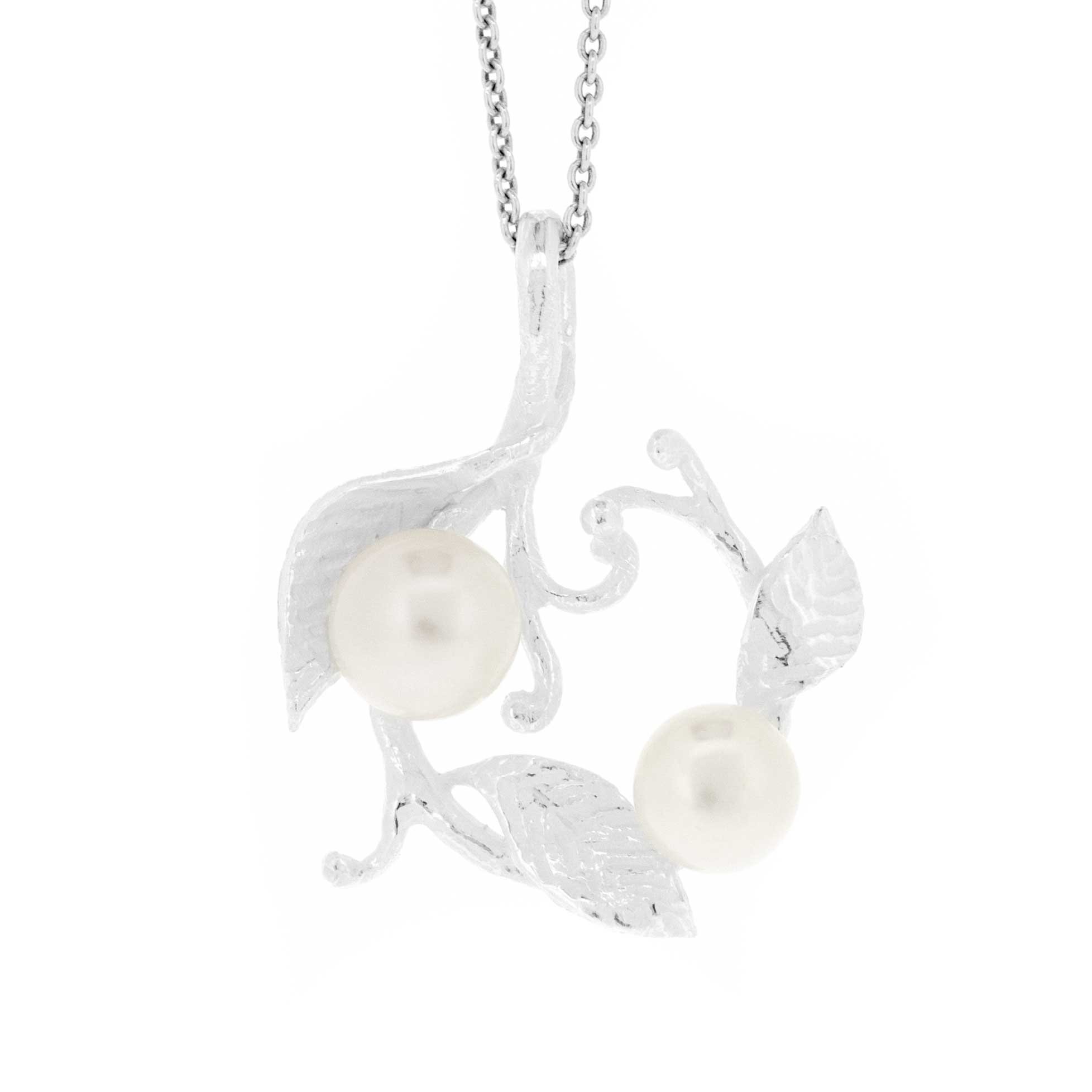 k-p877 silver and pearl pendant