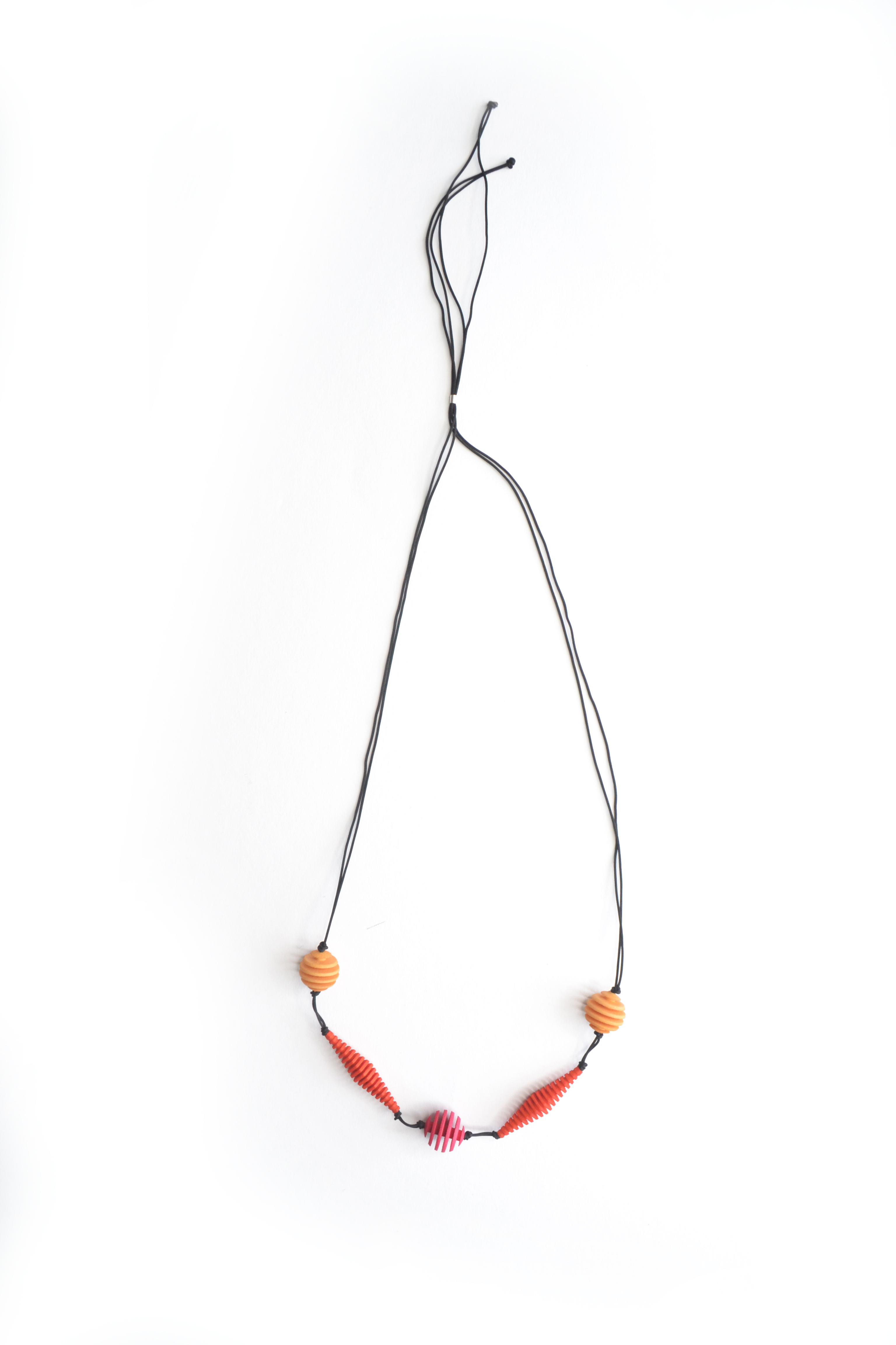 Bright necklace short