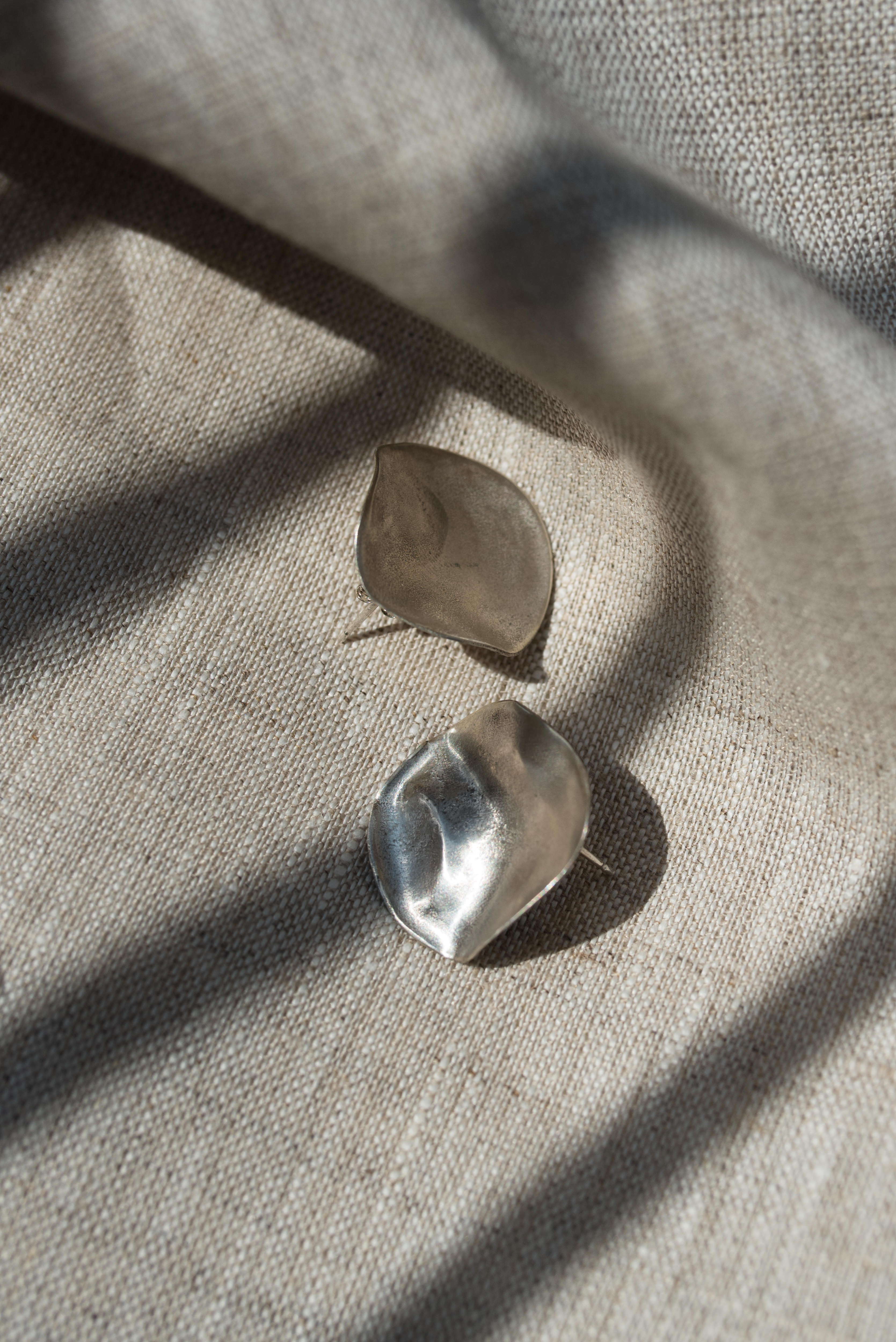 statement molten disc studs 4