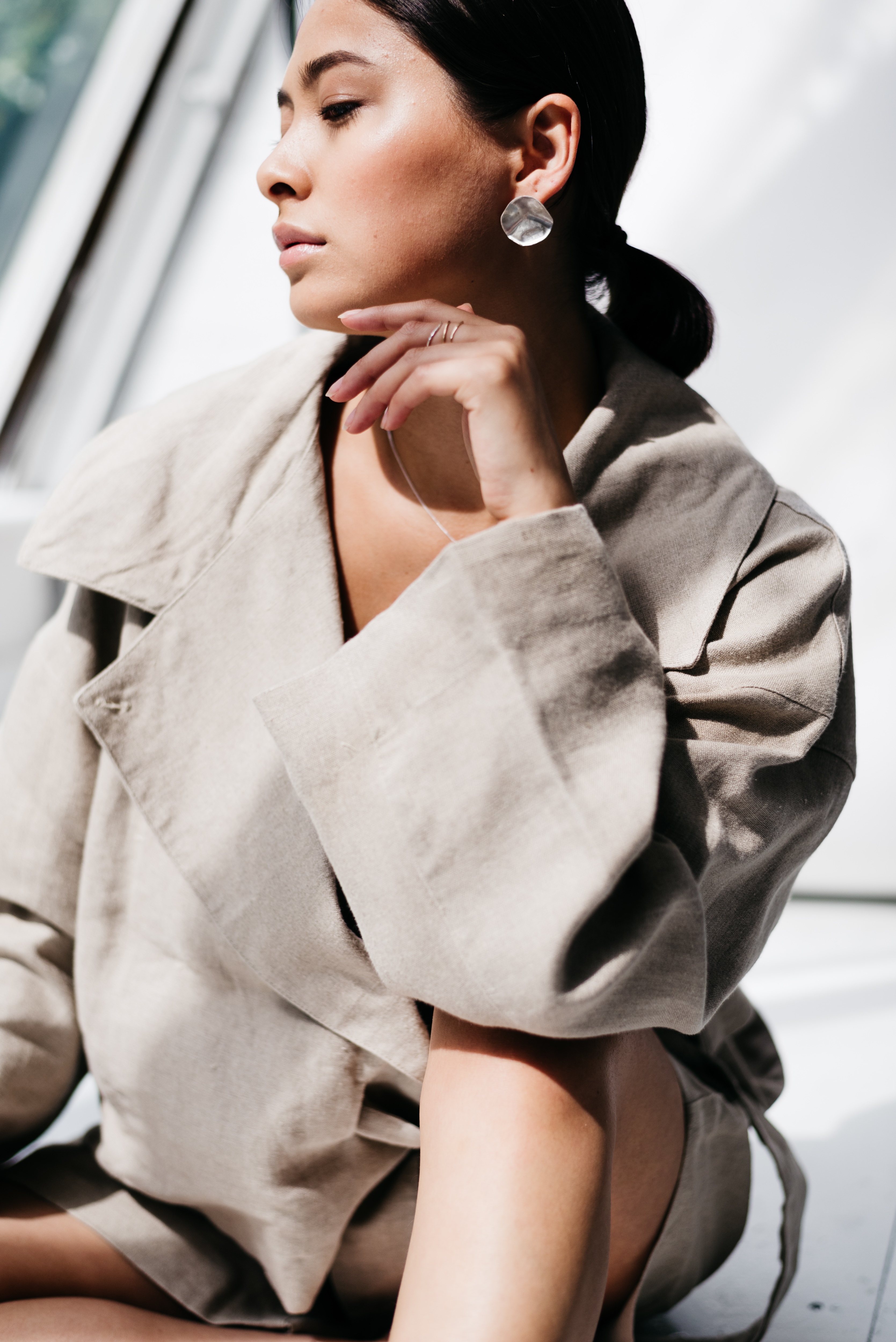 statement molten studs 4