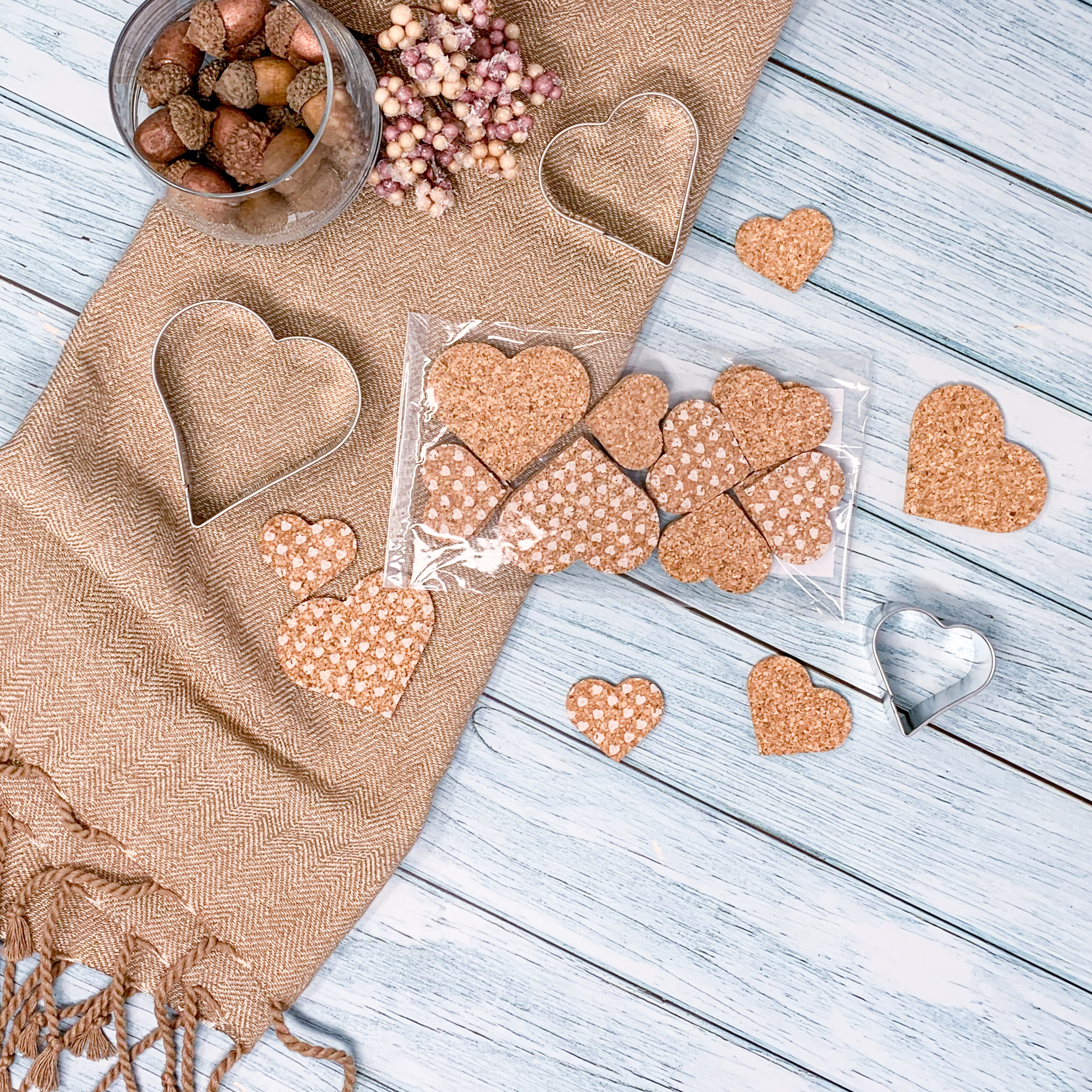 01_hearts_cork_decoration_herz_kork_deko_sughero_en_liege_corchos_pepmelon