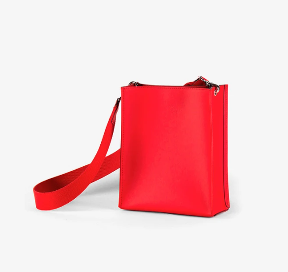 26 red bk bag