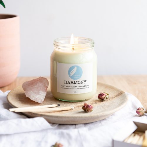 Harmony soy aromatherapy candle with tangerine, patchouli and rose geranium essential oils. 100% natural, vegan, cruelty free, organic, zero waste, gifts.