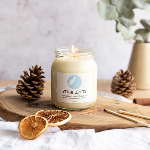 Yule Spice Soy Aromatherapy Candle with Cinnamon, clove and orange essential oils. 100%. natural, vegan, organic, cruelty free, zero waste