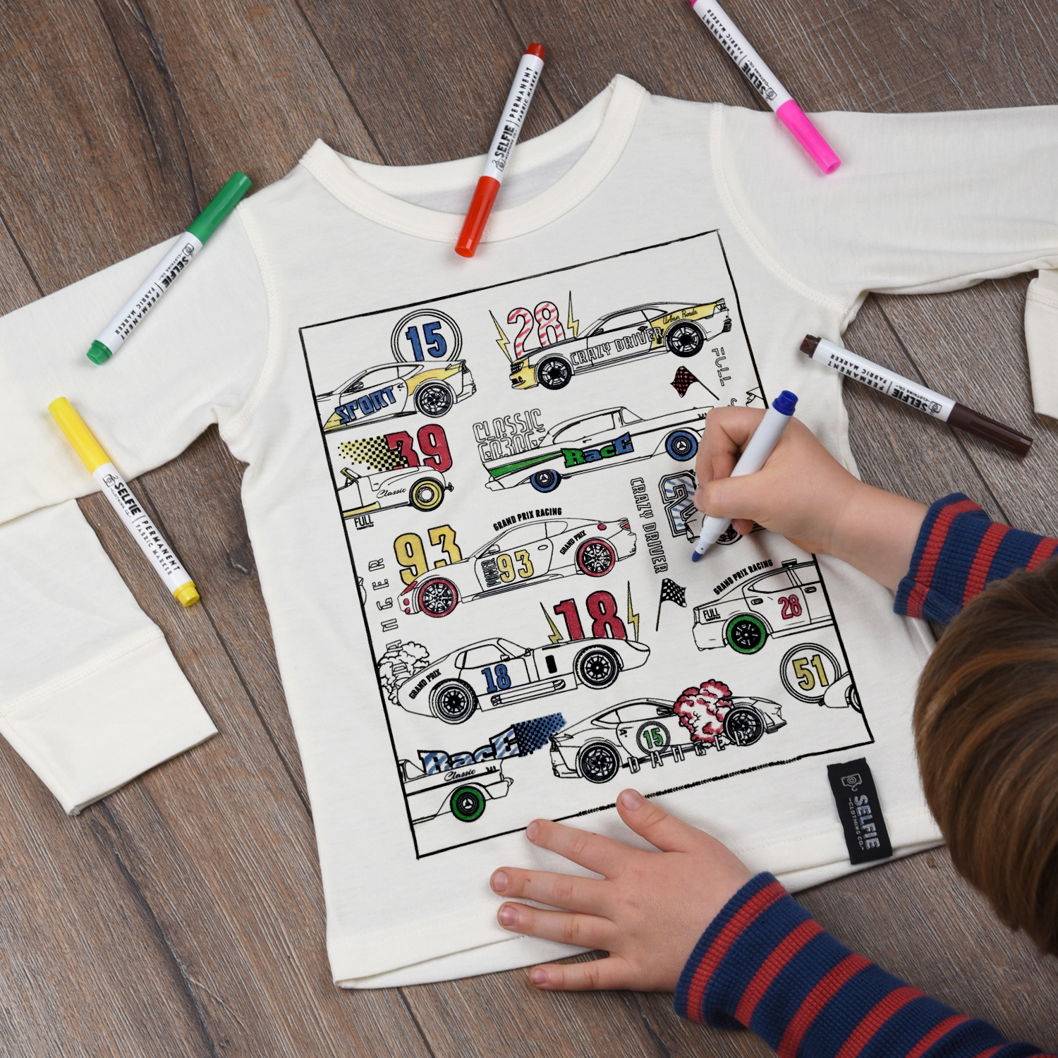 CarCrazy-Colouring-CloseUp