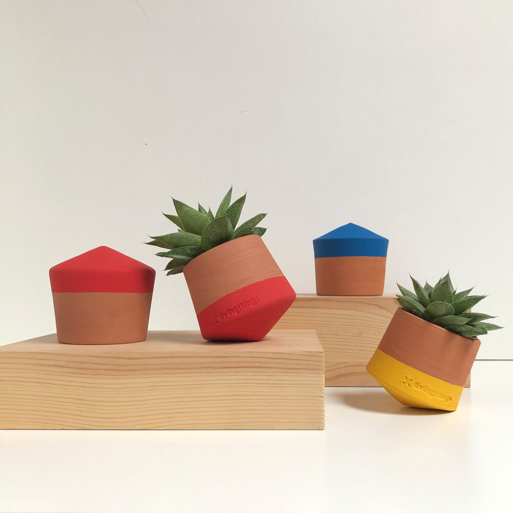 76B30B37-C147-4170-9019-C6F734045DEC