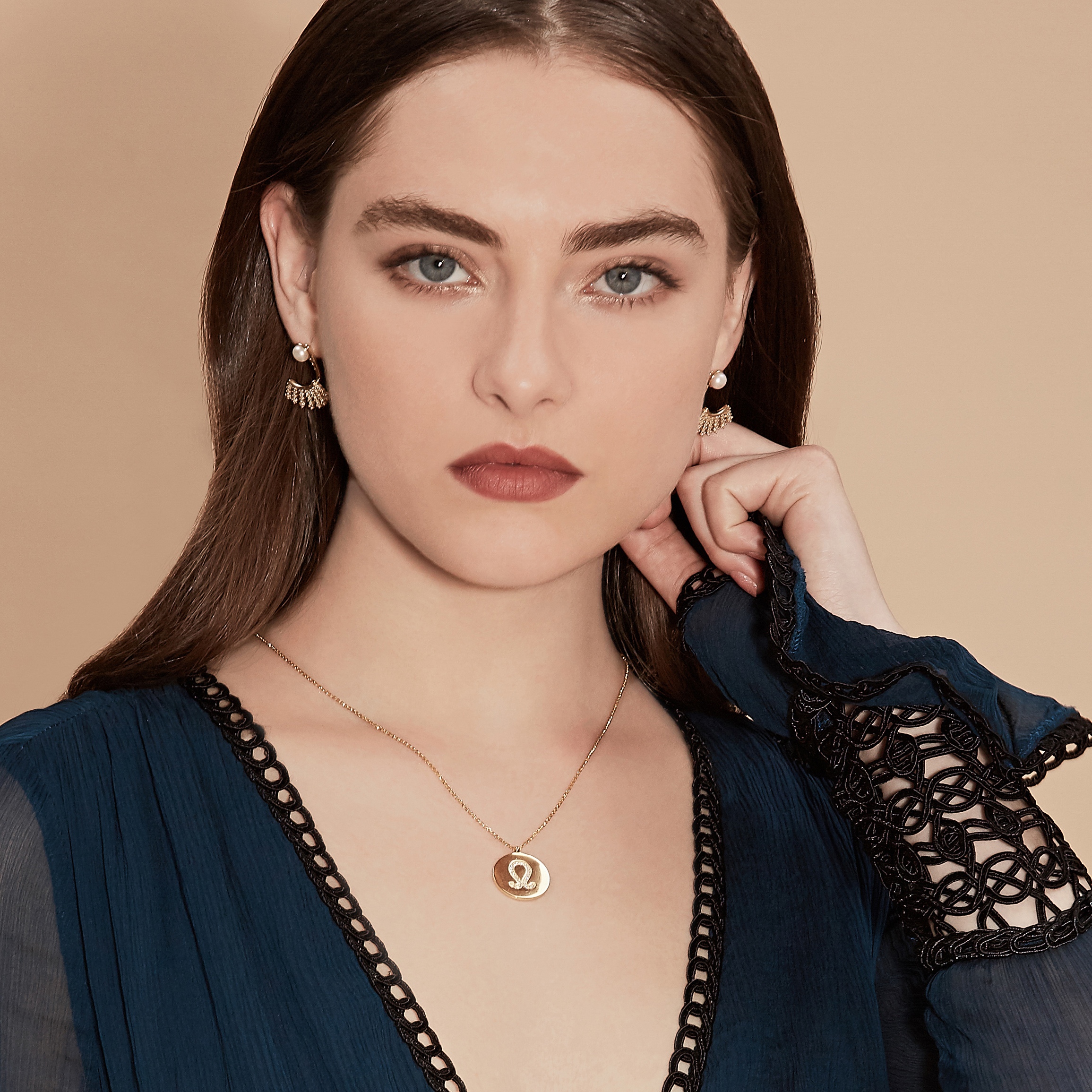 Gold Plated Silver Zodiac Necklace - Leo model 2