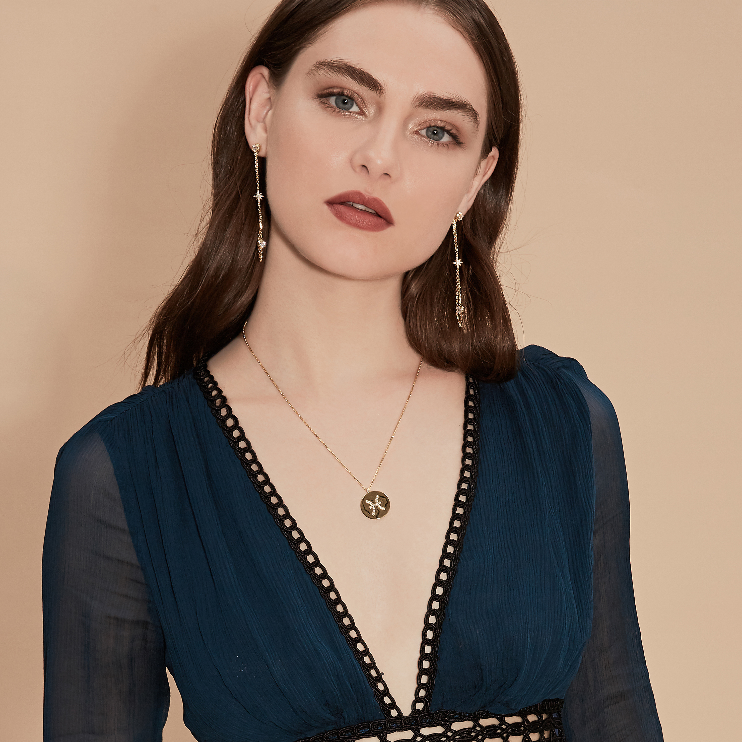 Gold Plated Silver Zodiac Necklace - Pisces model