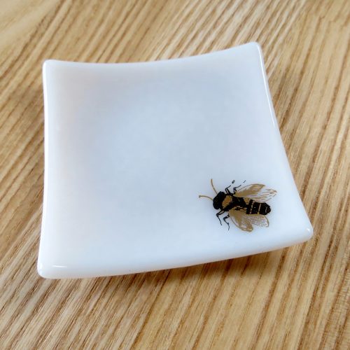 White and gold bee fused glass ring dish