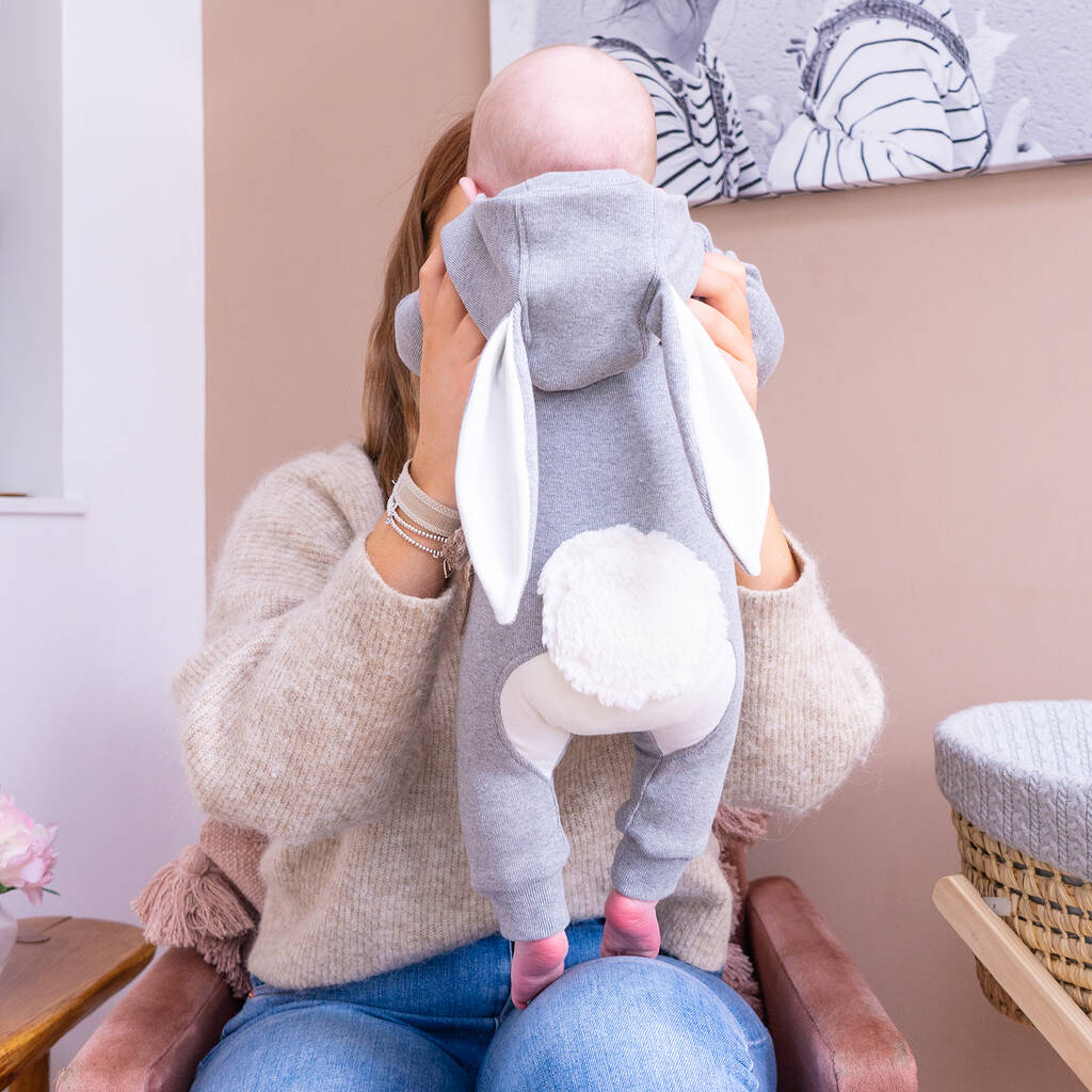 original_personalised-organic-bunny-baby-onesie (1)