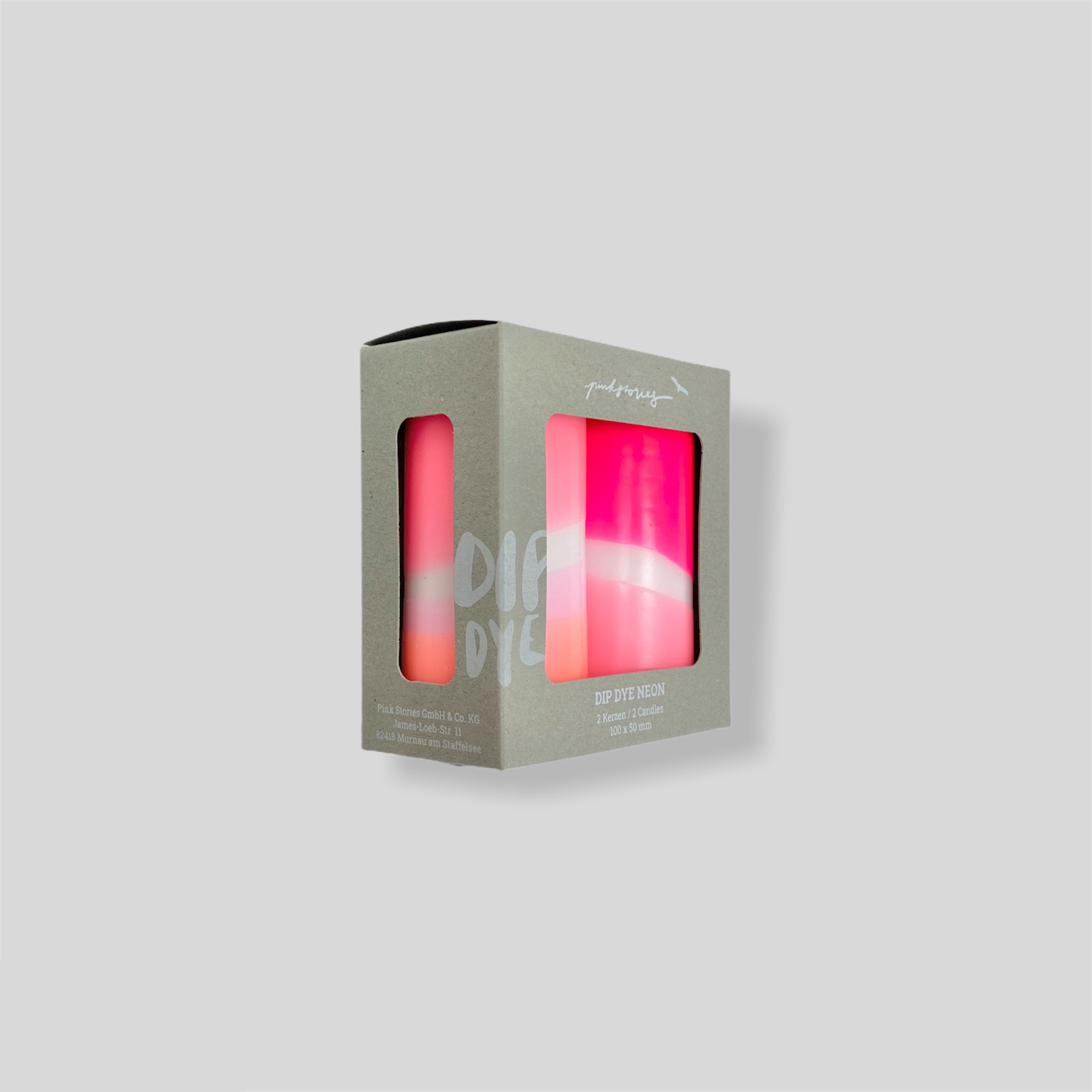 Flamingo Feathers Edge