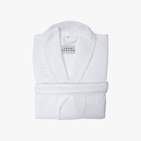 WHITE-FRONT-background-gery--600x600