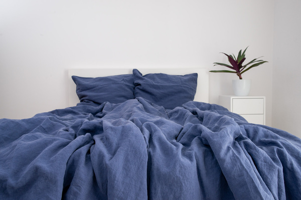 Yasmine sarah Banner