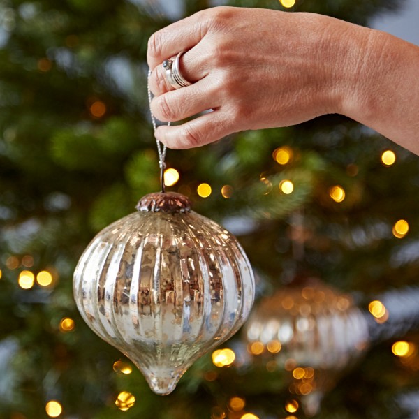bauble-6