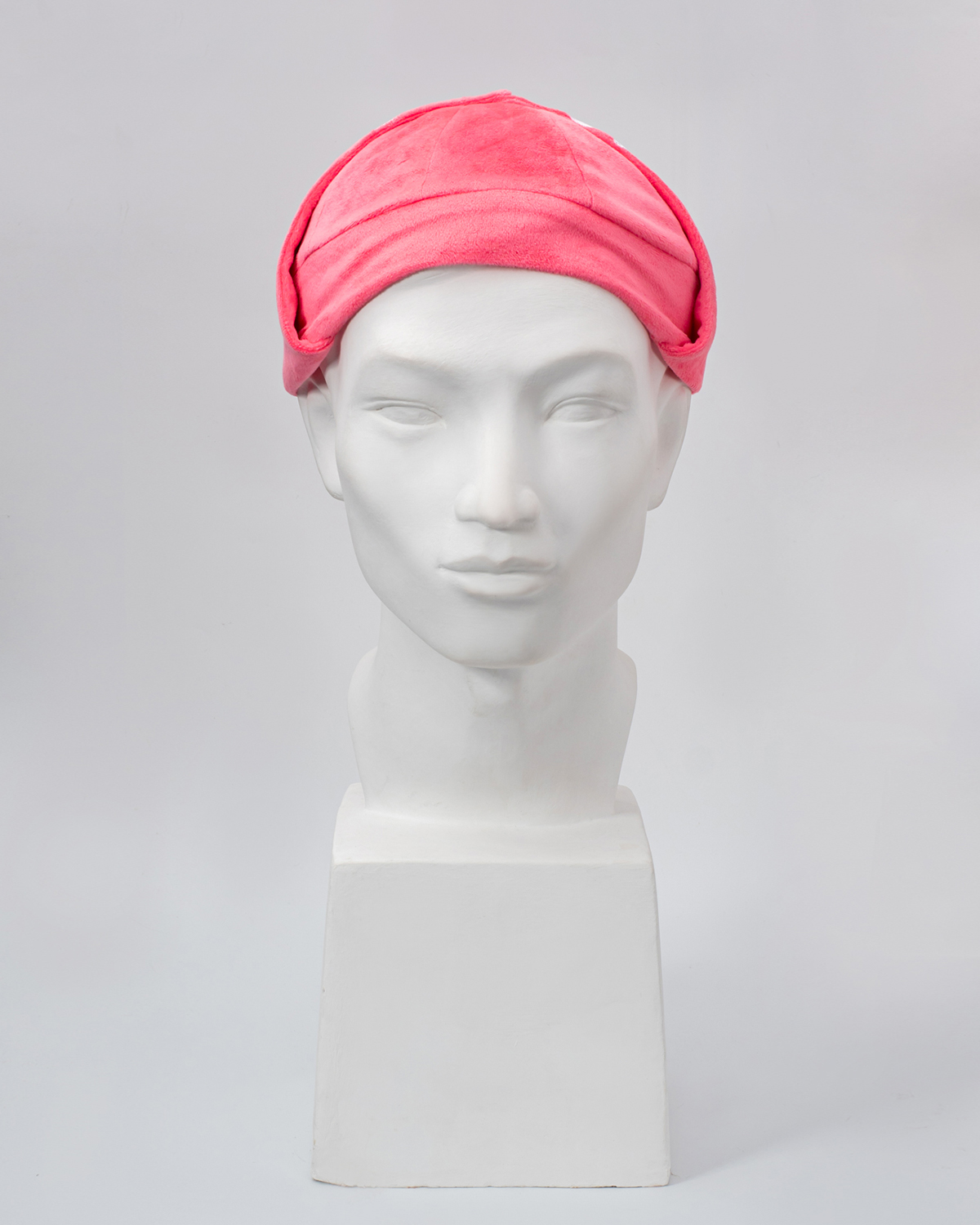 yvette-libby-nguyen-paris-head-wear-francois-premium-faux-fur-pink-men-2