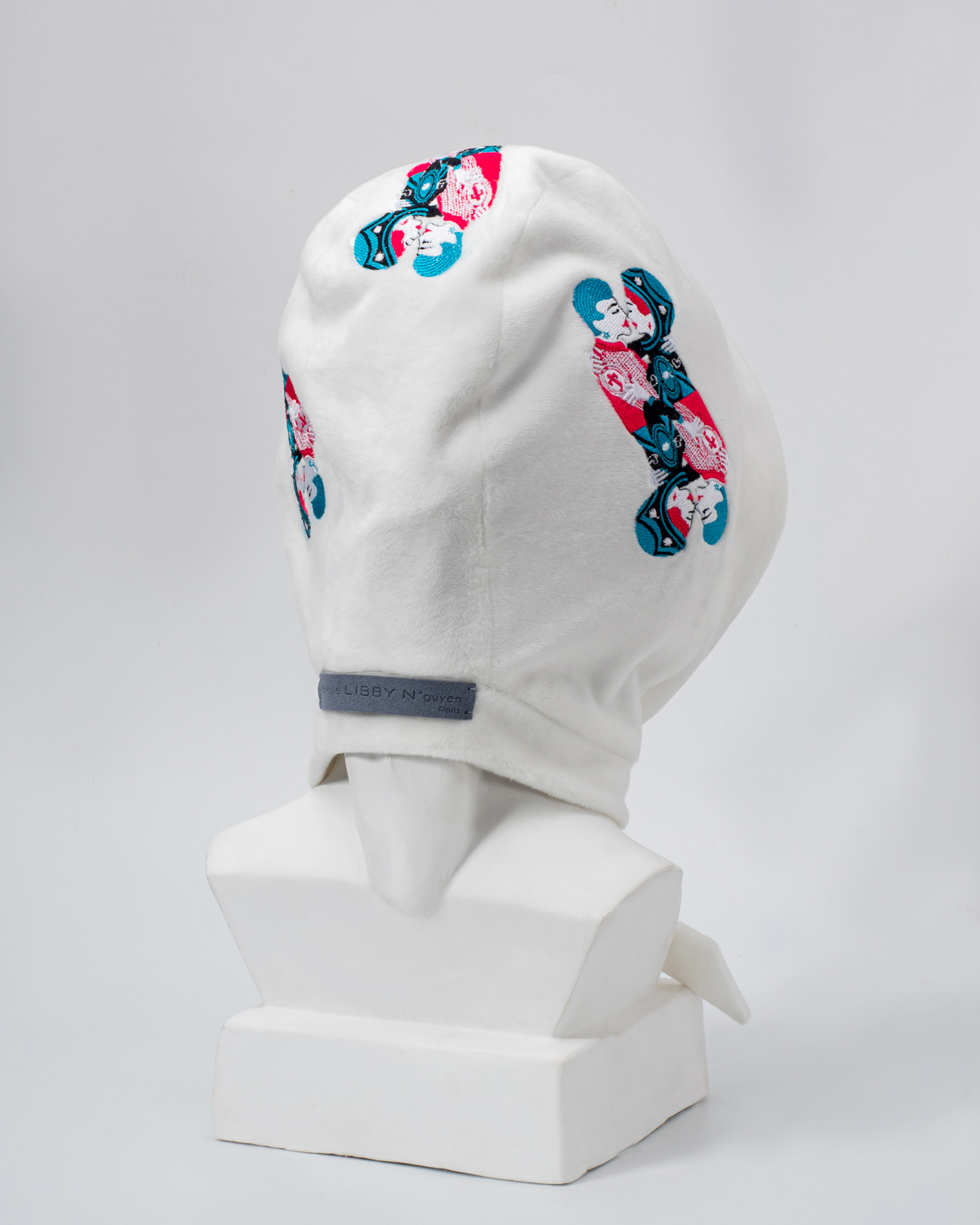 yvette-libby-nguyen-paris-head-wear-emma-premium-faux-fur-white-women-3