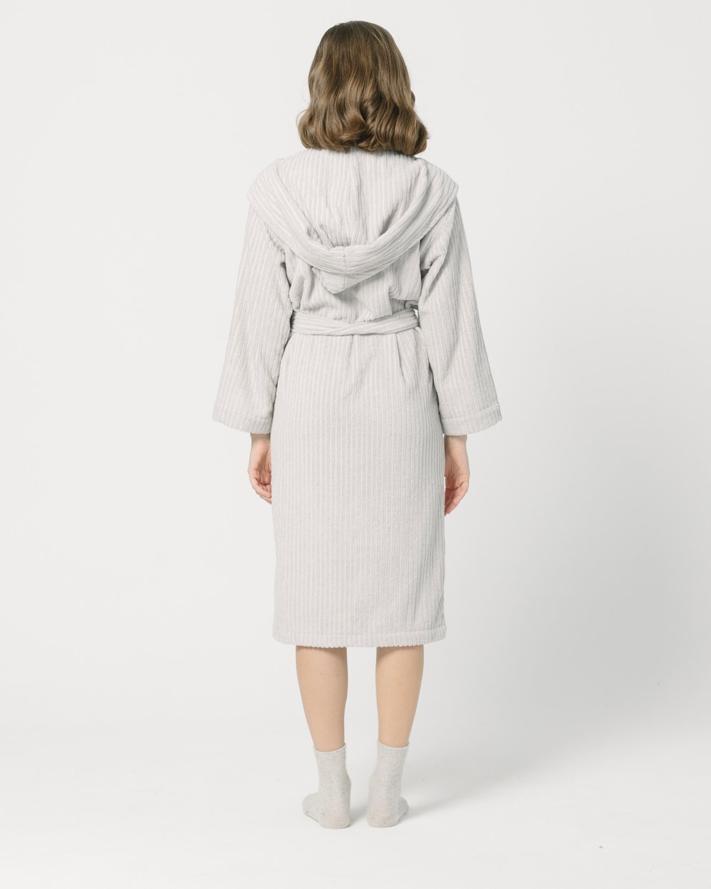 beddable-bathrobe-unisex-cloud-grey-00004_2400x