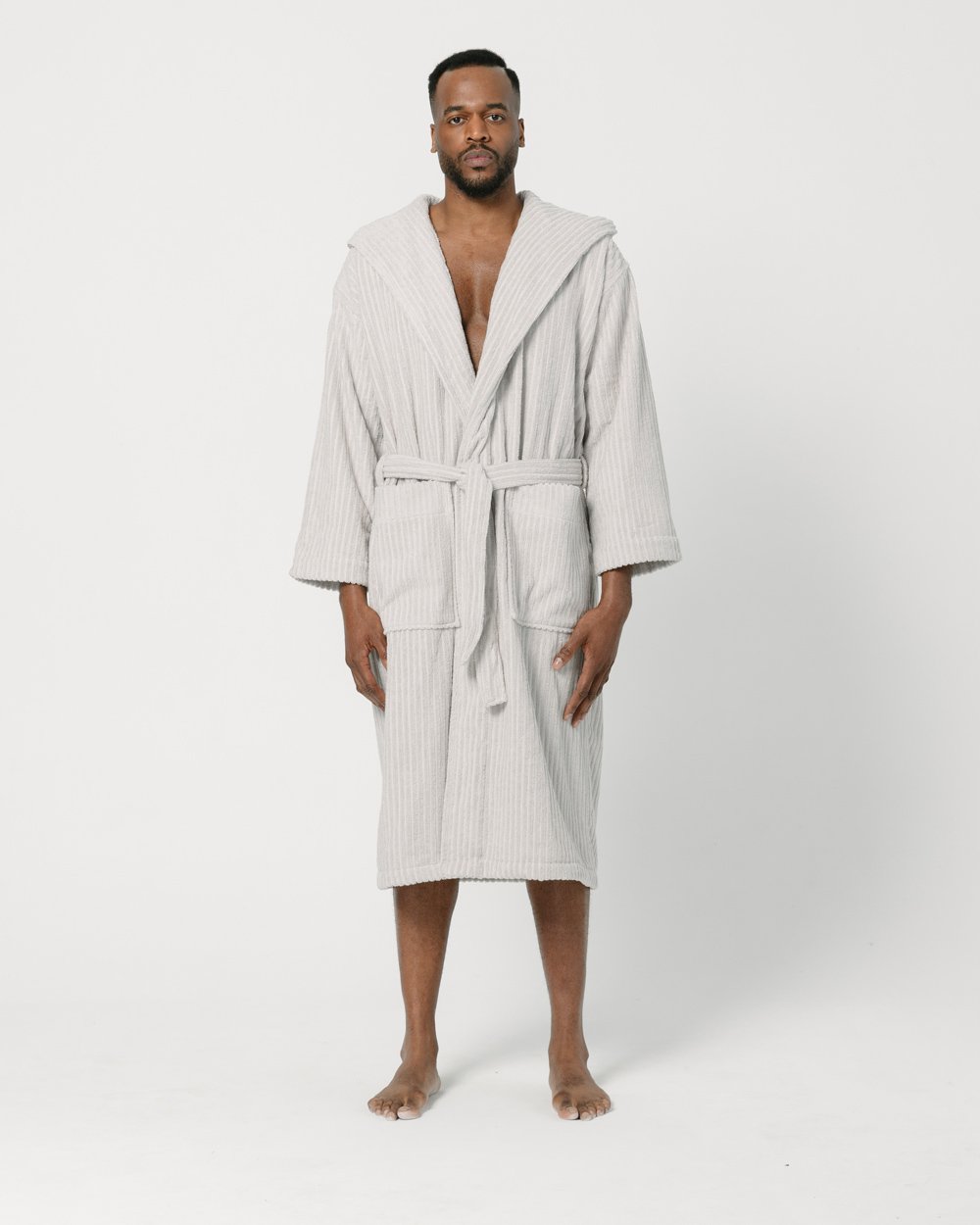 beddable-bathrobe-cloud-grey-00001_2400x