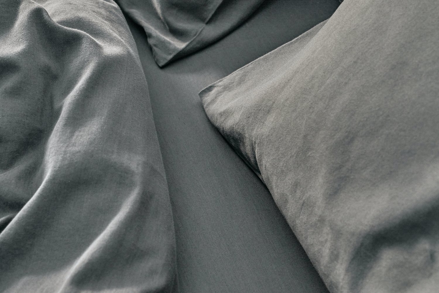 dark-grey-washed-cotton-close-up