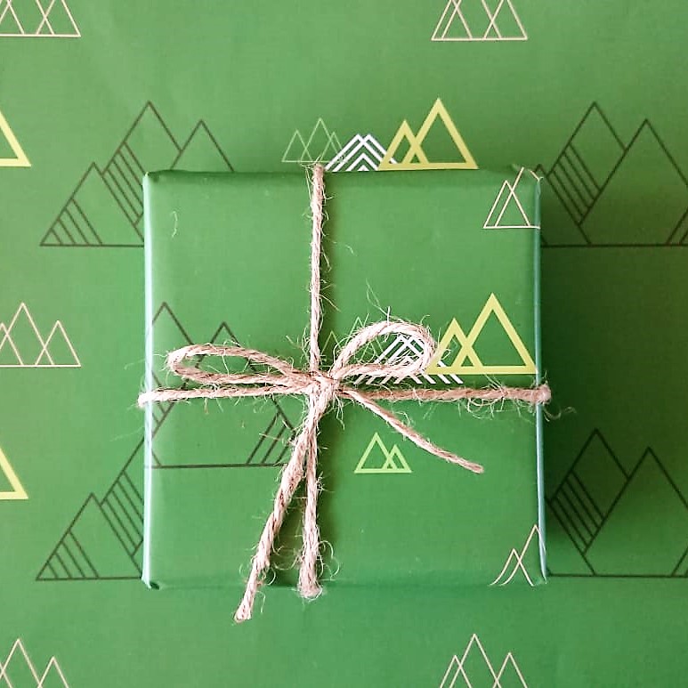 Mountain Green Gift