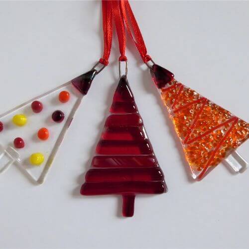 eva-glass-design-fused-glass-red-christmas-trees- (2)
